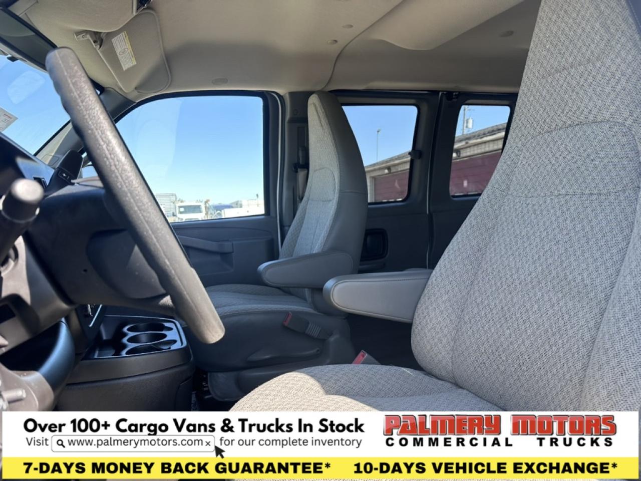 2024 Chevrolet Express 3500 15 Passenger Van LT Photo