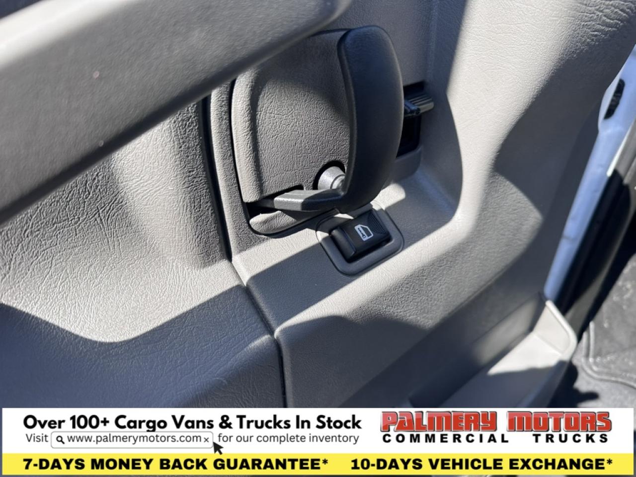 2024 Chevrolet Express 3500 15 Passenger Van LT Photo