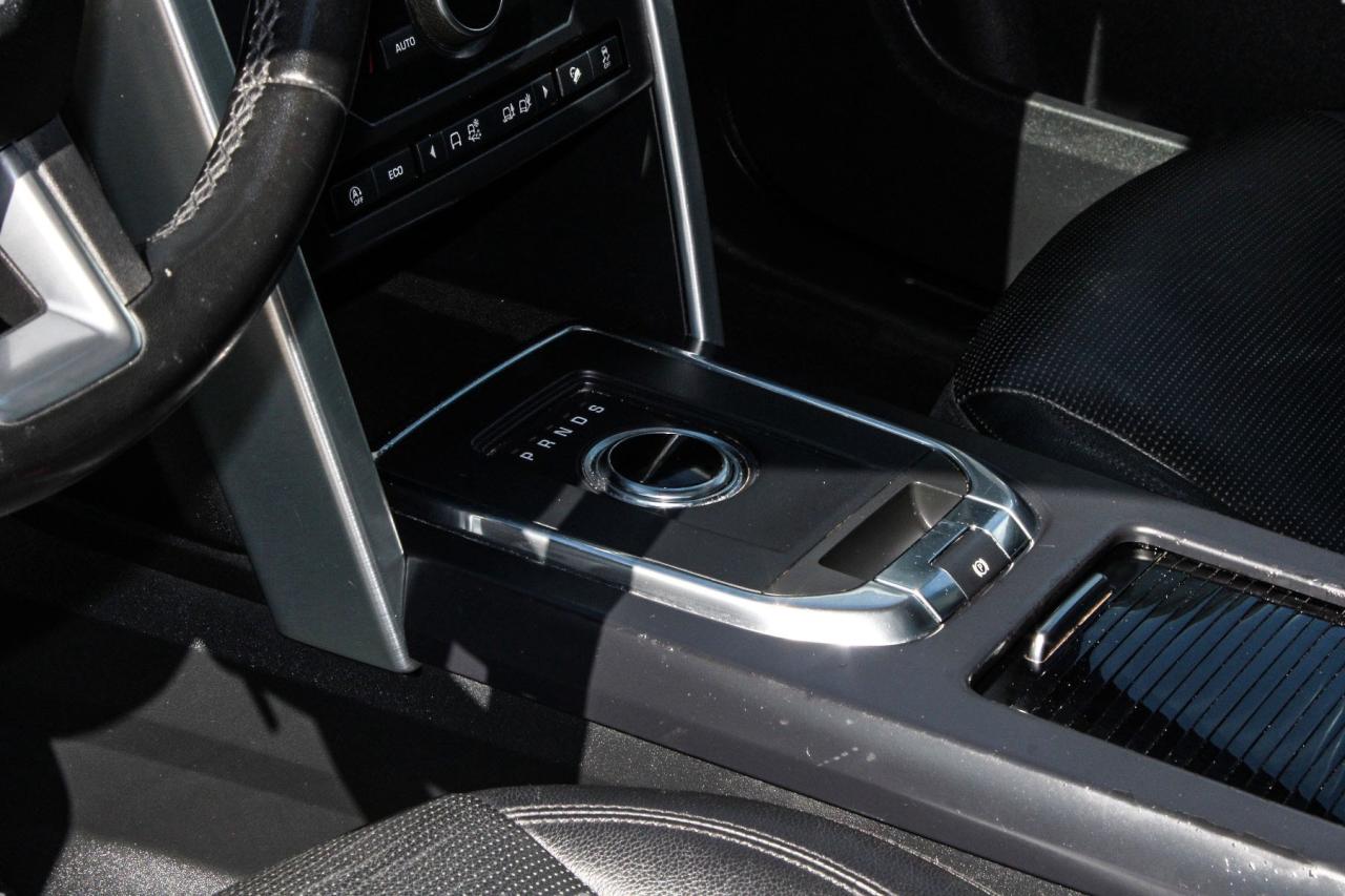 2019 Land Rover Discovery Sport HSE AWD  HtdSeats BkpCam Photo