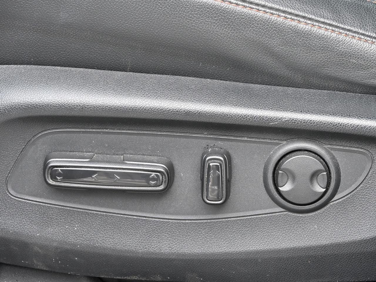 2024 Honda CR-V Hybrid EX-L Photo