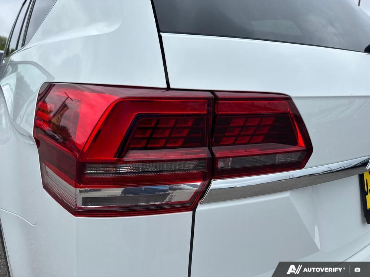 2019 Volkswagen Atlas 3.6 FSI Execline BLUETOOTH   HTD LTHR SEATS   KEYL Photo