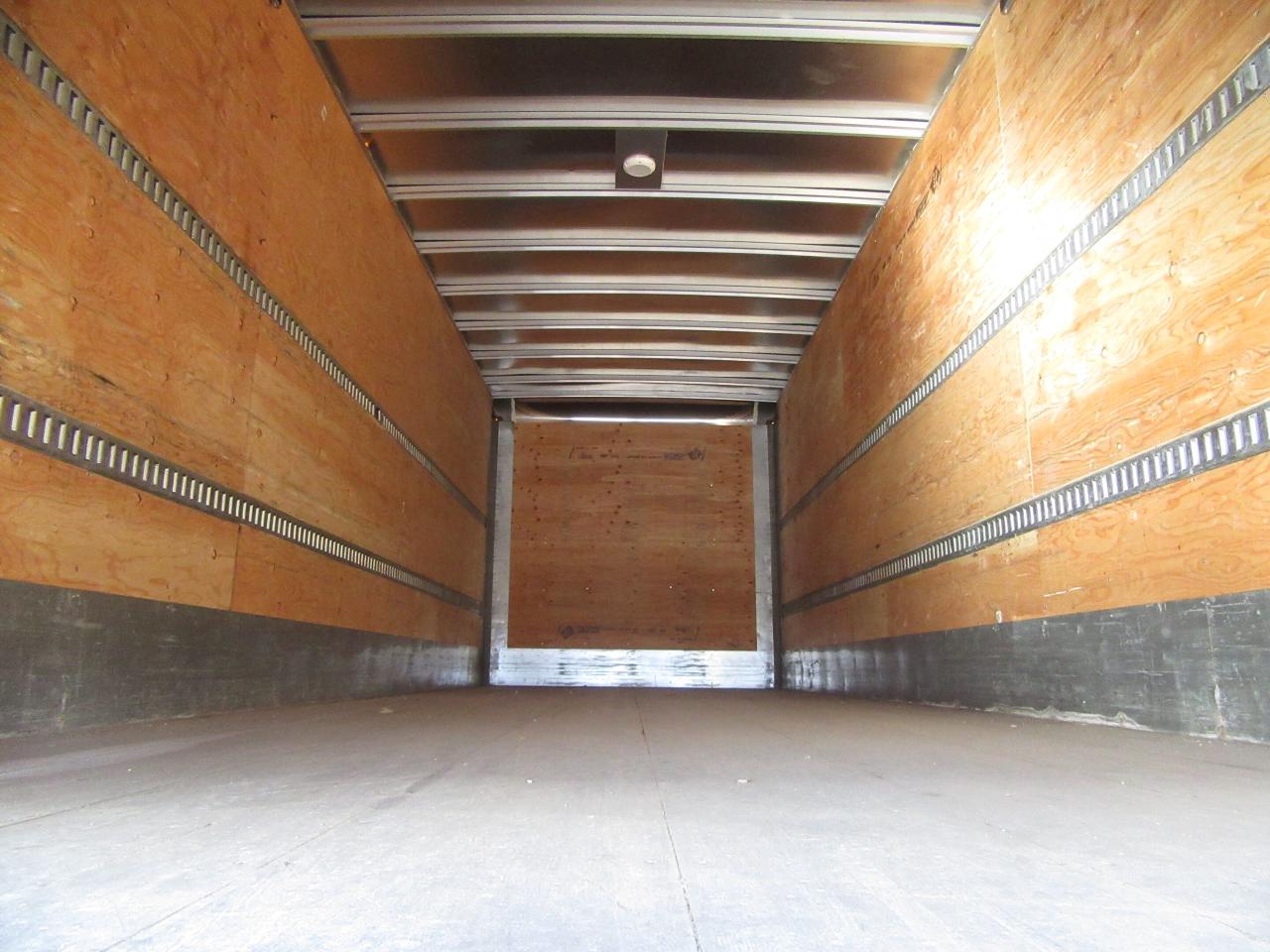 2022 International MV 607 26FT ALUMINUM BOX POWER LIFTGATE Photo
