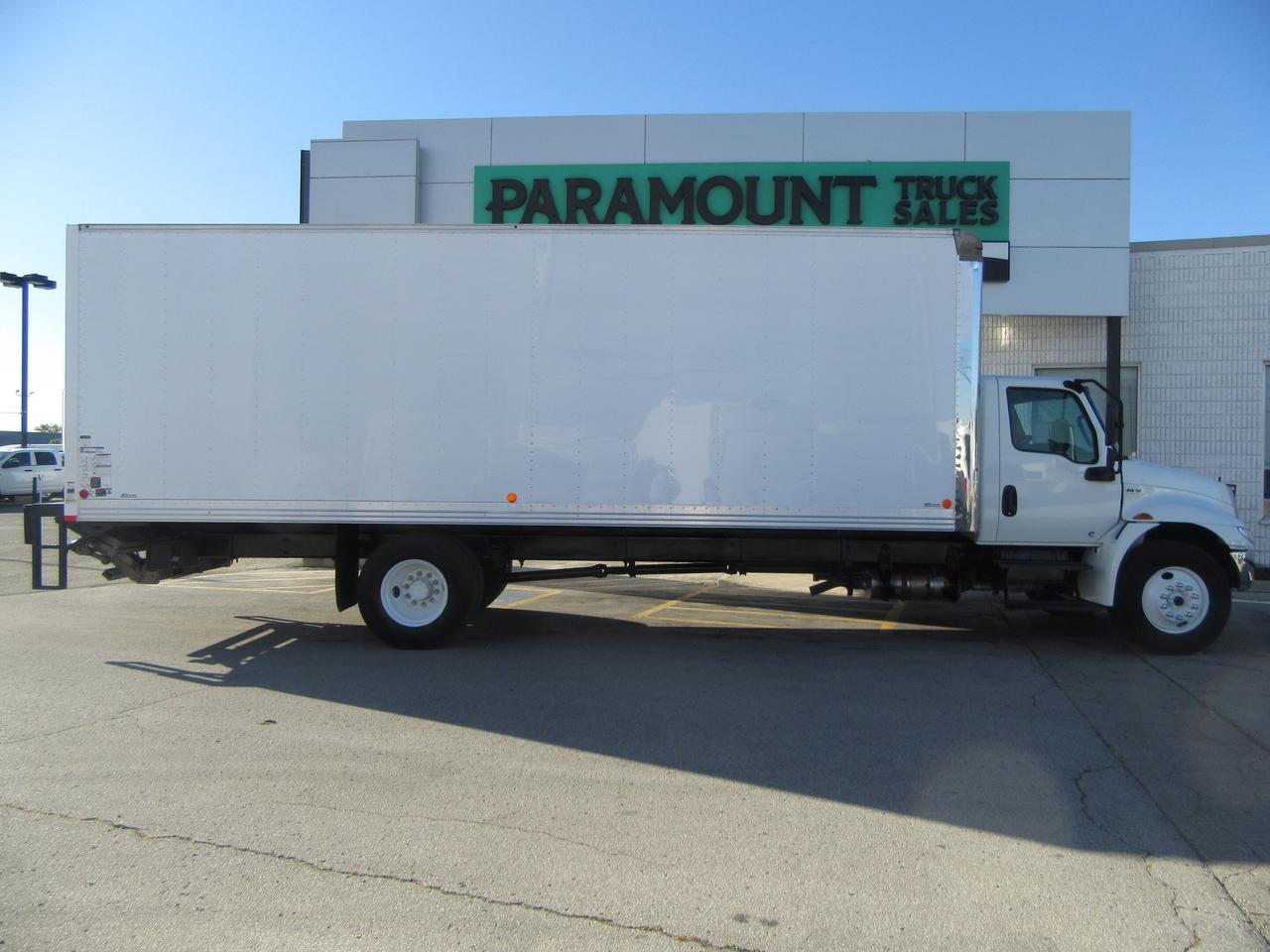 2022 International MV 607 26FT ALUMINUM BOX POWER LIFTGATE Photo