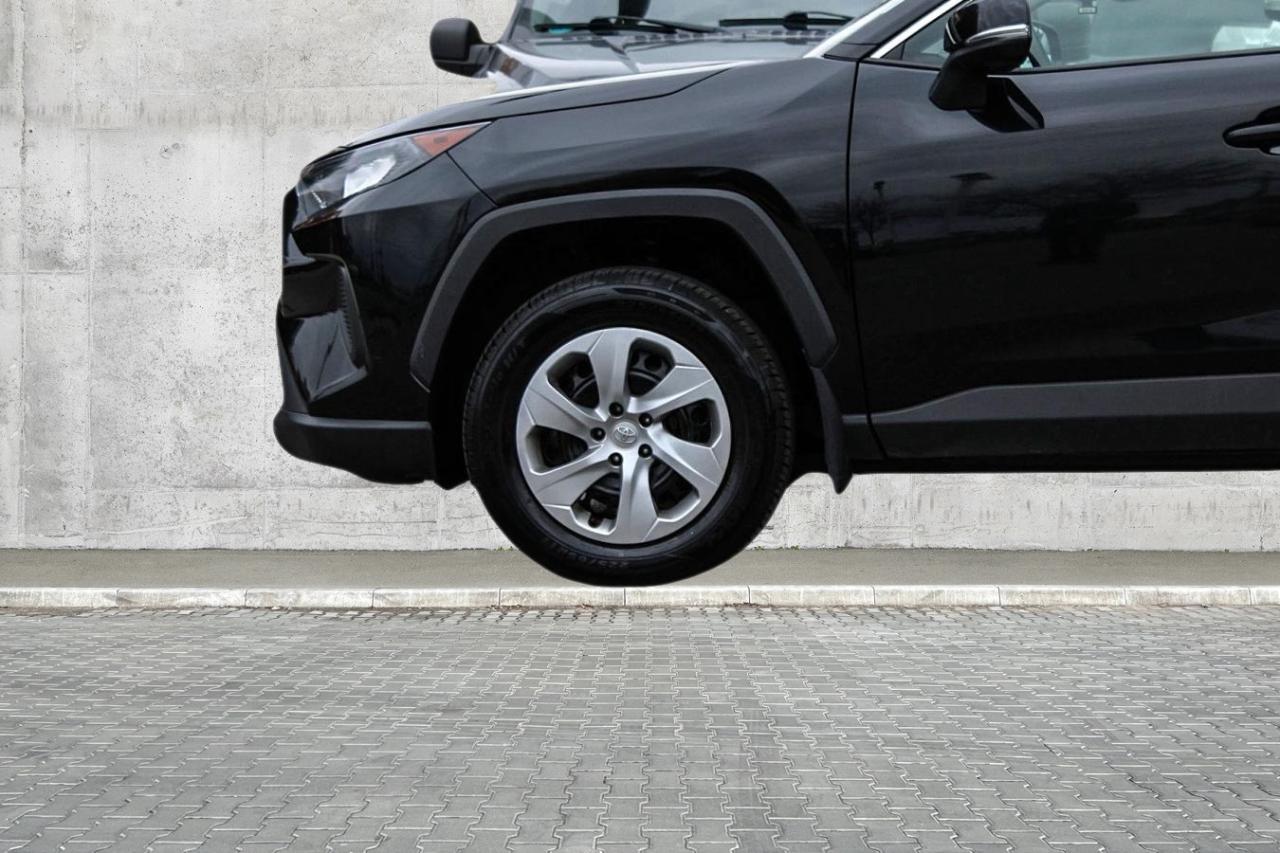 2023 Toyota RAV4 LE AWD  SiriusXM BkpCam HtdSeats Photo