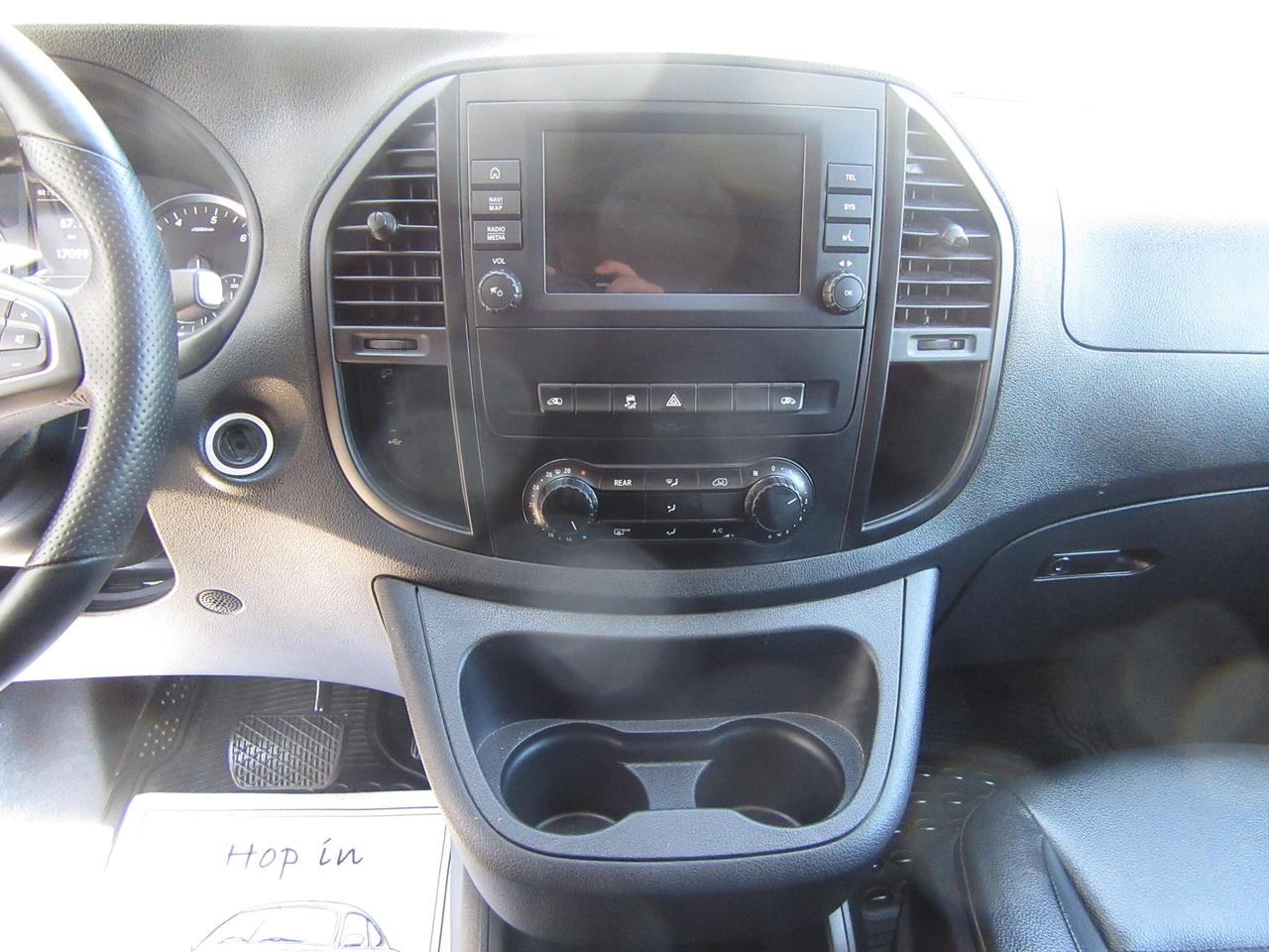 2023 Mercedes-Benz Metris Passenger Van 8 PASSENGER VAN Photo