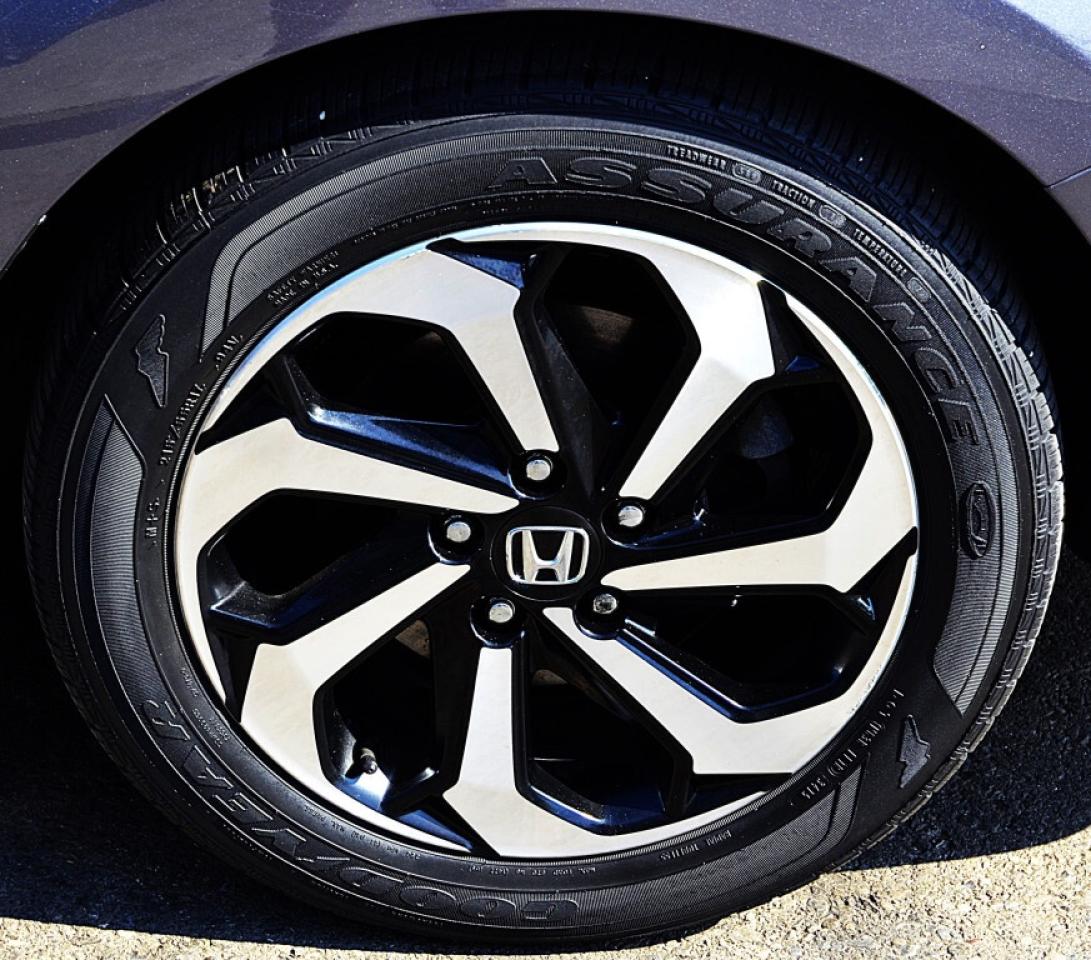 2016 Honda Accord Sedan 4dr I4 CVT EX-L Photo