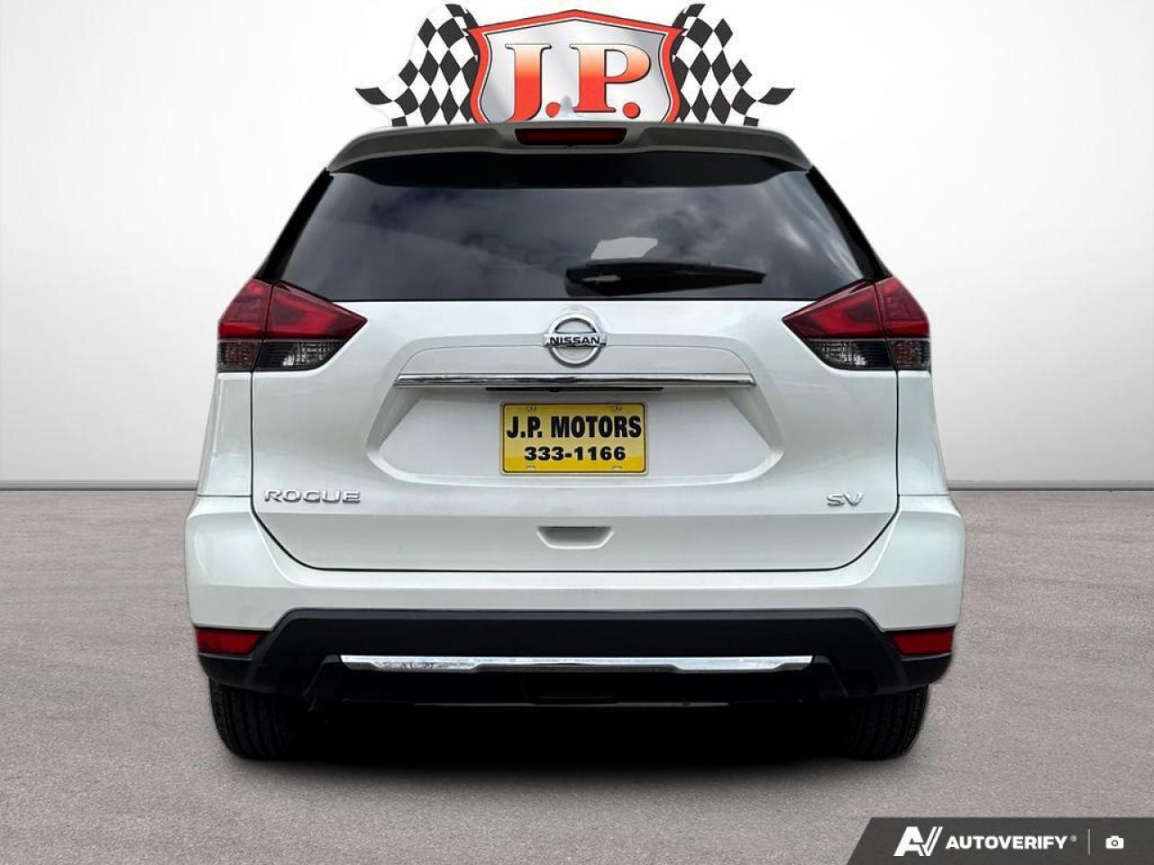 2019 Nissan Rogue SV BACKUP CAM   BLUETOOTH   HTD SEATS   KEYLESS EN Photo