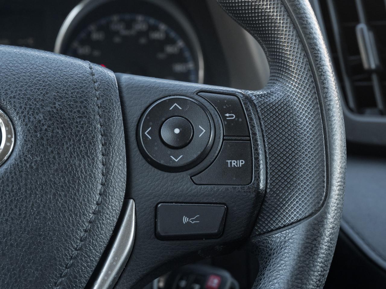 2017 Toyota RAV4 LE -Dealer Serviced-Heated Seats-Rear Cam- Photo