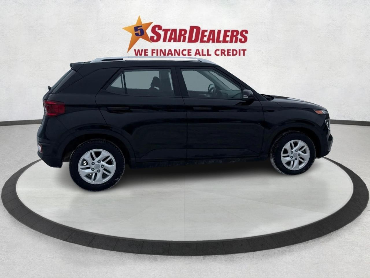 2024 Hyundai Venue POWER & HEATED SEATS LOW KMS WE FINANCE ALL CREDIT Photo