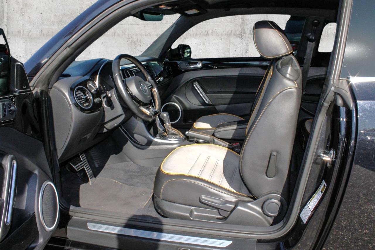 2018 Volkswagen Beetle Dune Auto  HtdSeats BkpCam SiriusXM Photo