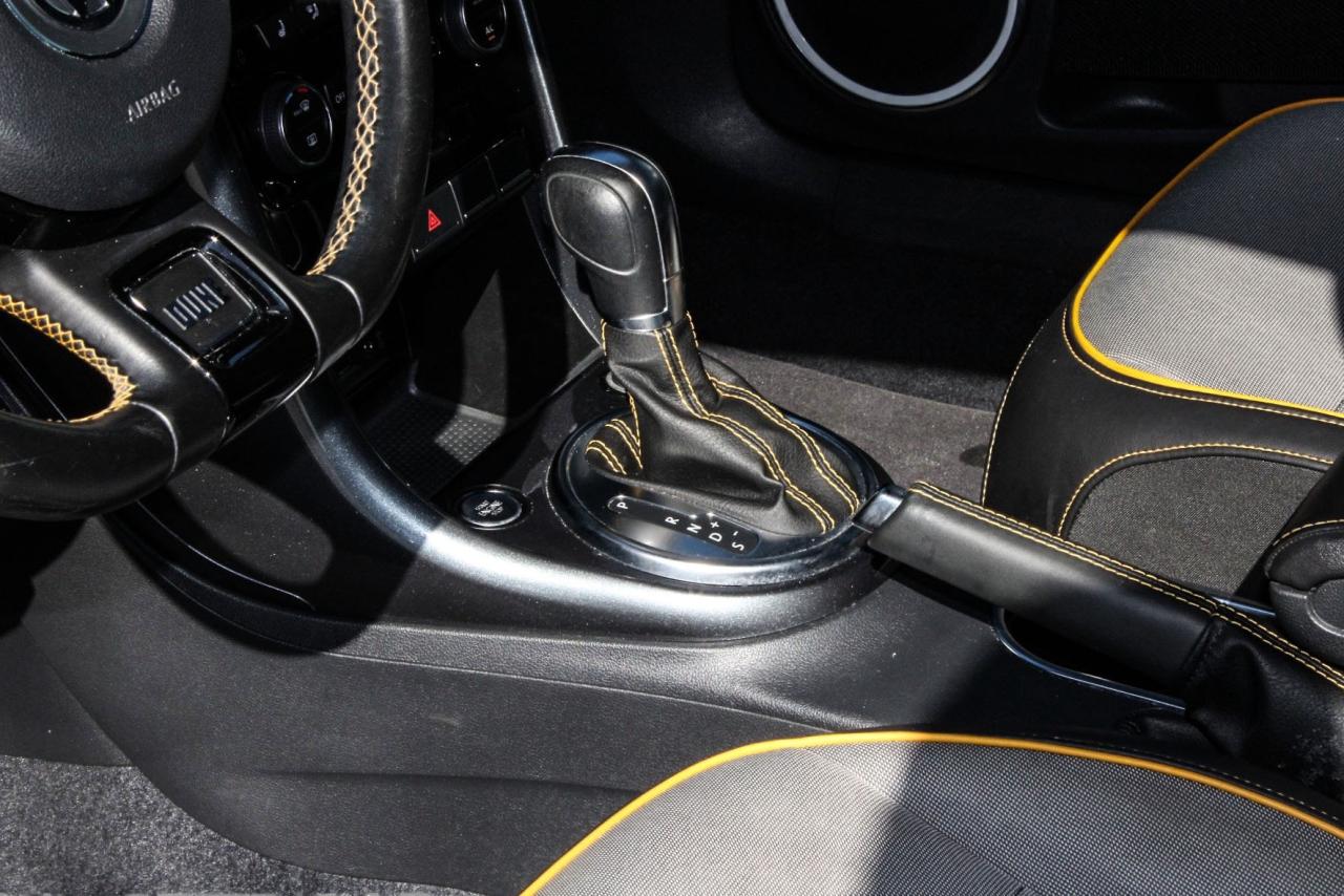 2018 Volkswagen Beetle Dune Auto  HtdSeats BkpCam SiriusXM Photo