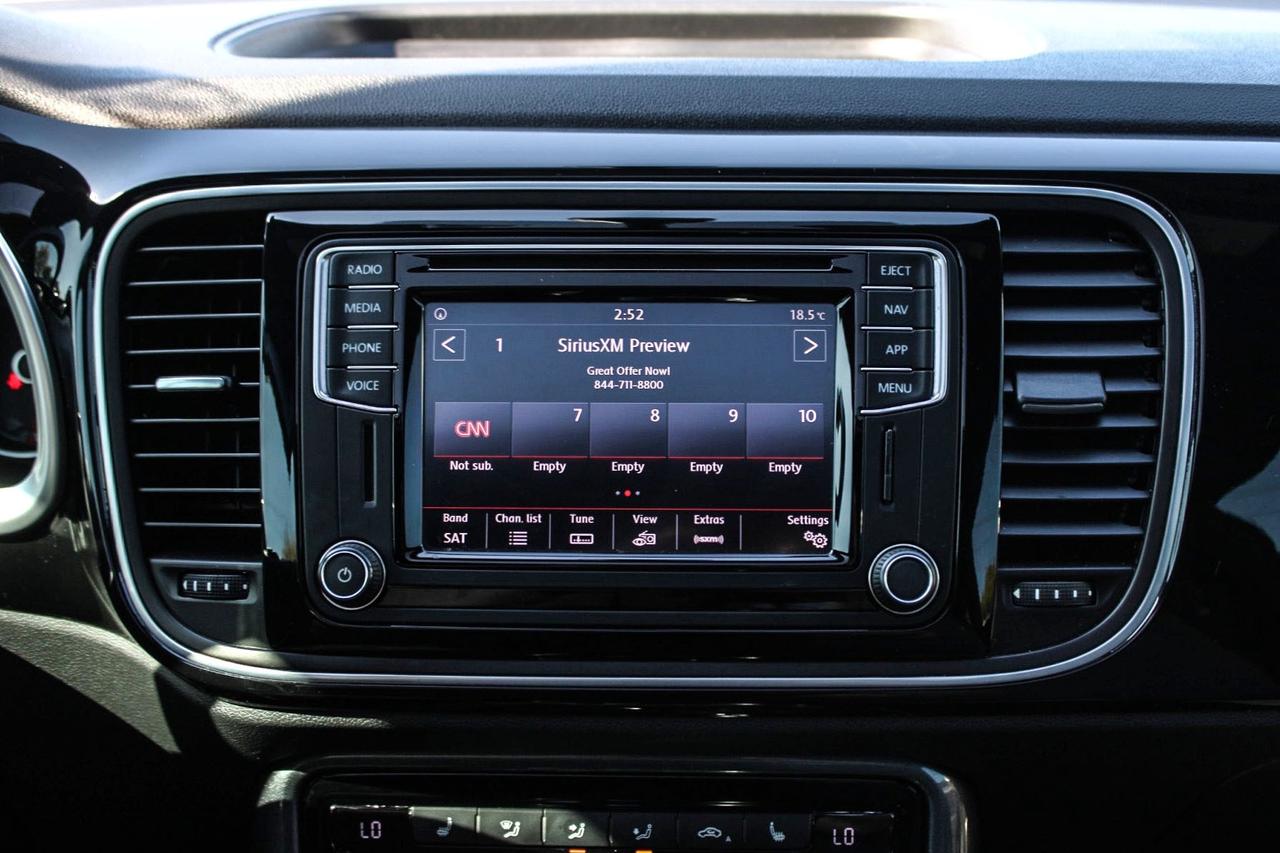 2018 Volkswagen Beetle Dune Auto  HtdSeats BkpCam SiriusXM Photo