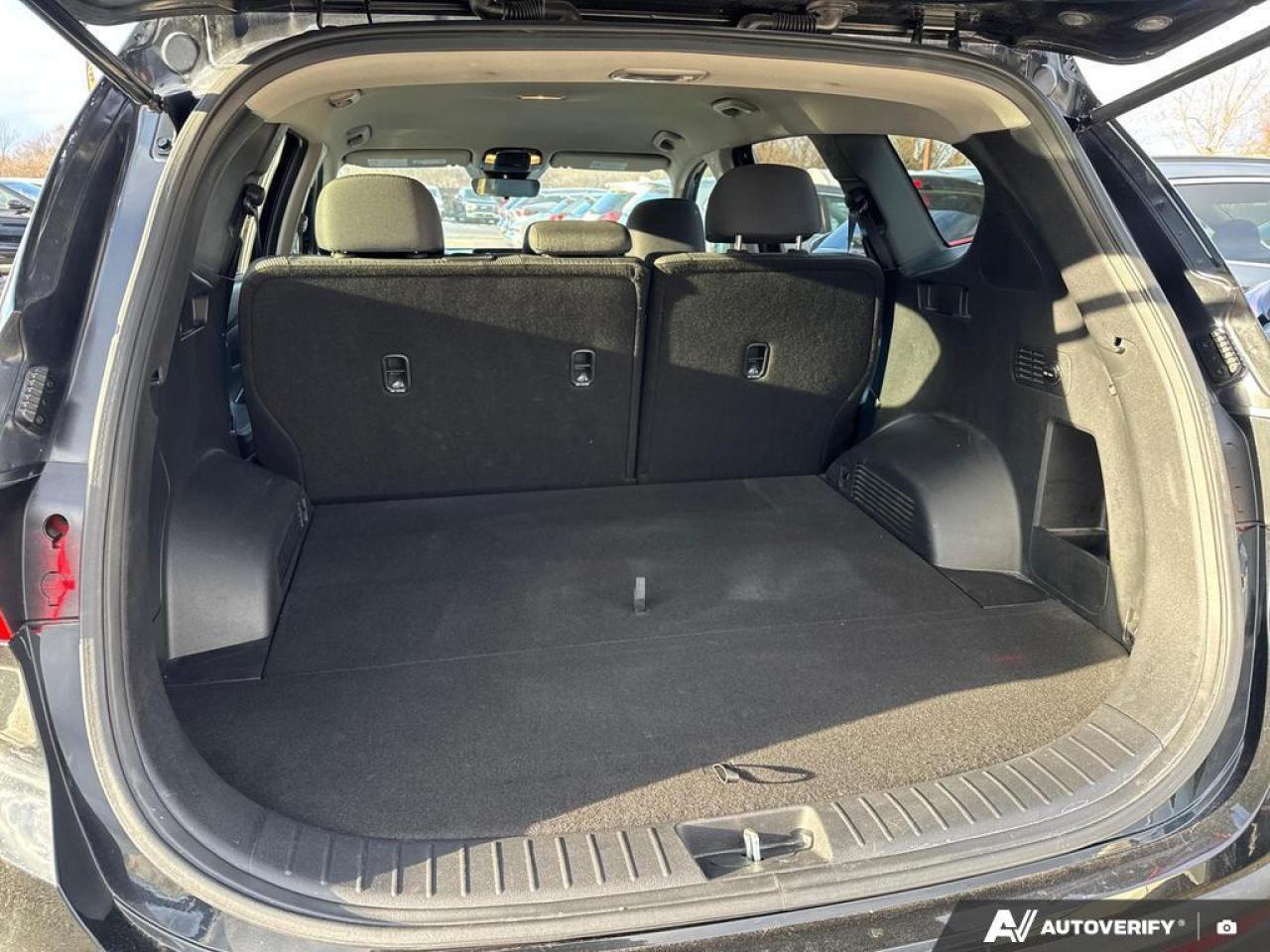 2022 Hyundai Santa Fe ESSENTIAL BACKUP CAM   BLUETOOTH   HTD SEATS   KEY Photo