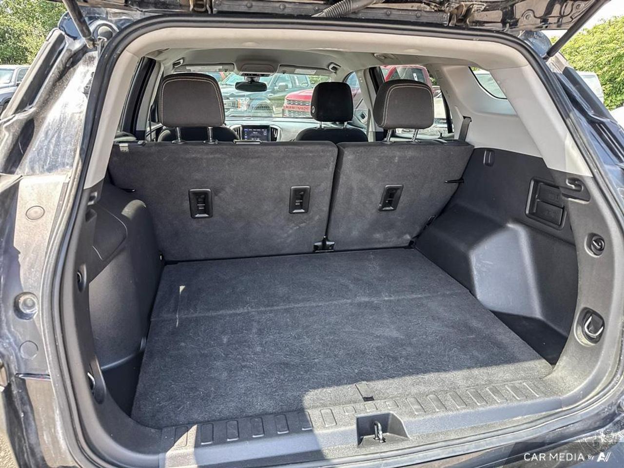 2021 GMC Terrain SLE BACKUP CAM   BLUETOOTH   HTD SEATS   KEYLESS E Photo