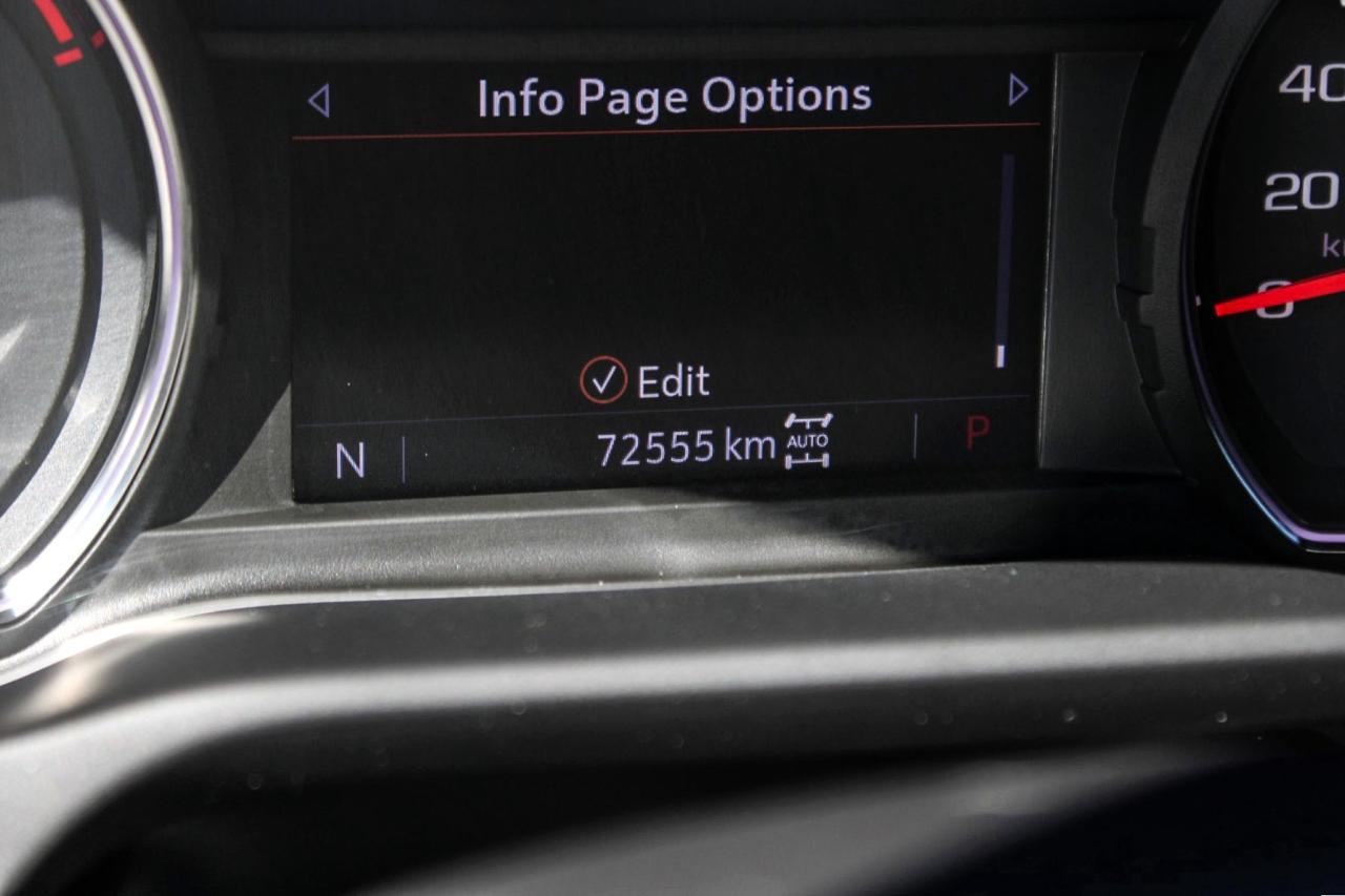 2022 Chevrolet Silverado 1500 4WD Crew Cab RST  Gps BkpCam HtdSeats Photo