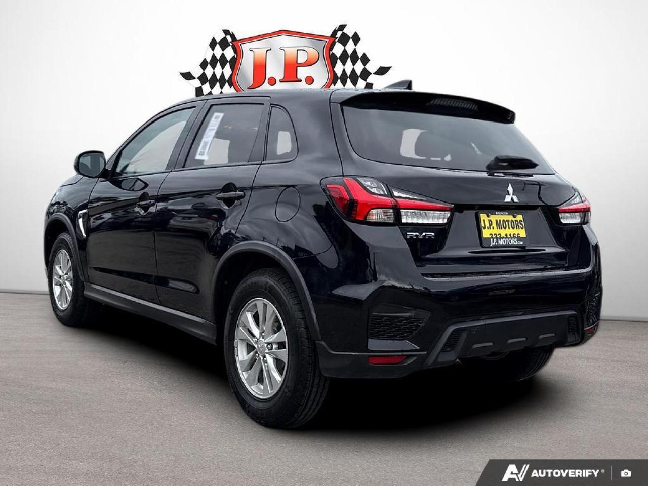 2023 Mitsubishi RVR ES BACKUP CAM   BLUETOOTH   HTD SEATS   KEYLESS EN Photo3