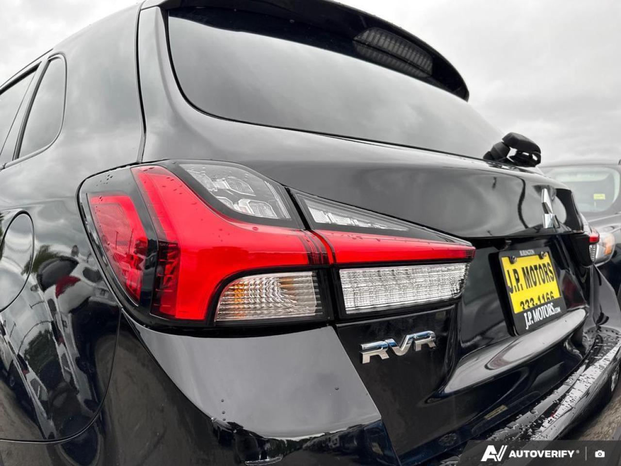 2023 Mitsubishi RVR ES BACKUP CAM   BLUETOOTH   HTD SEATS   KEYLESS EN Photo