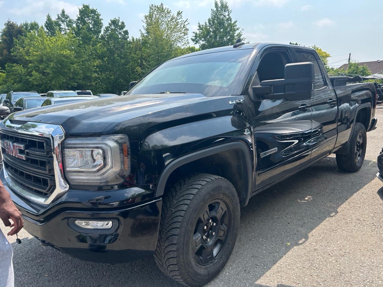 2019 GMC Sierra 1500 Limited 4WD Double Cab Photo0