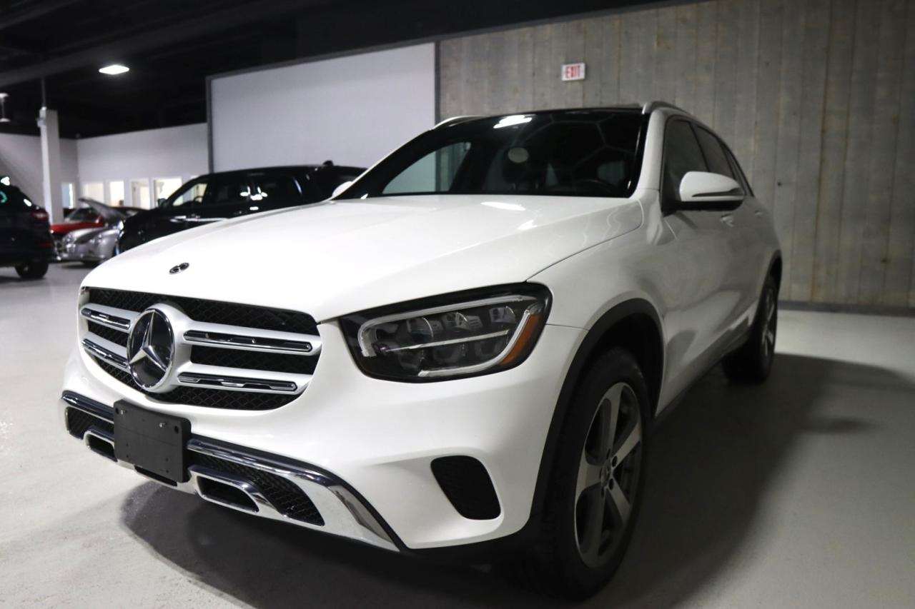 2022 Mercedes-Benz GLC-Class GLC 300 4MATIC  LOW KMS  NO ACCIDENTS Photo3