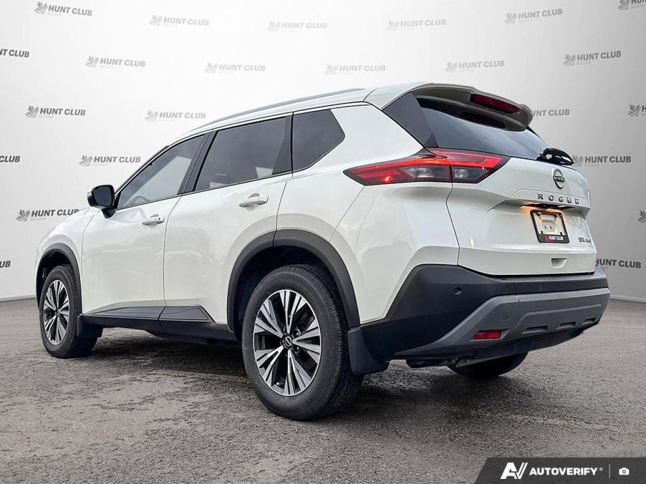 2023 Nissan Rogue SV Photo3