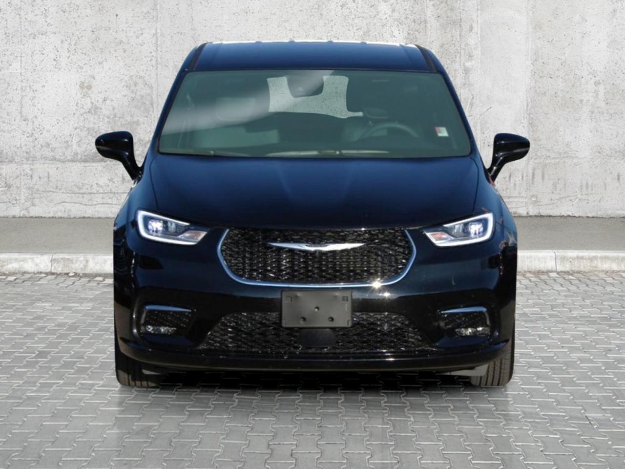 2025 Chrysler Pacifica BkpCam SiriusXM Photo