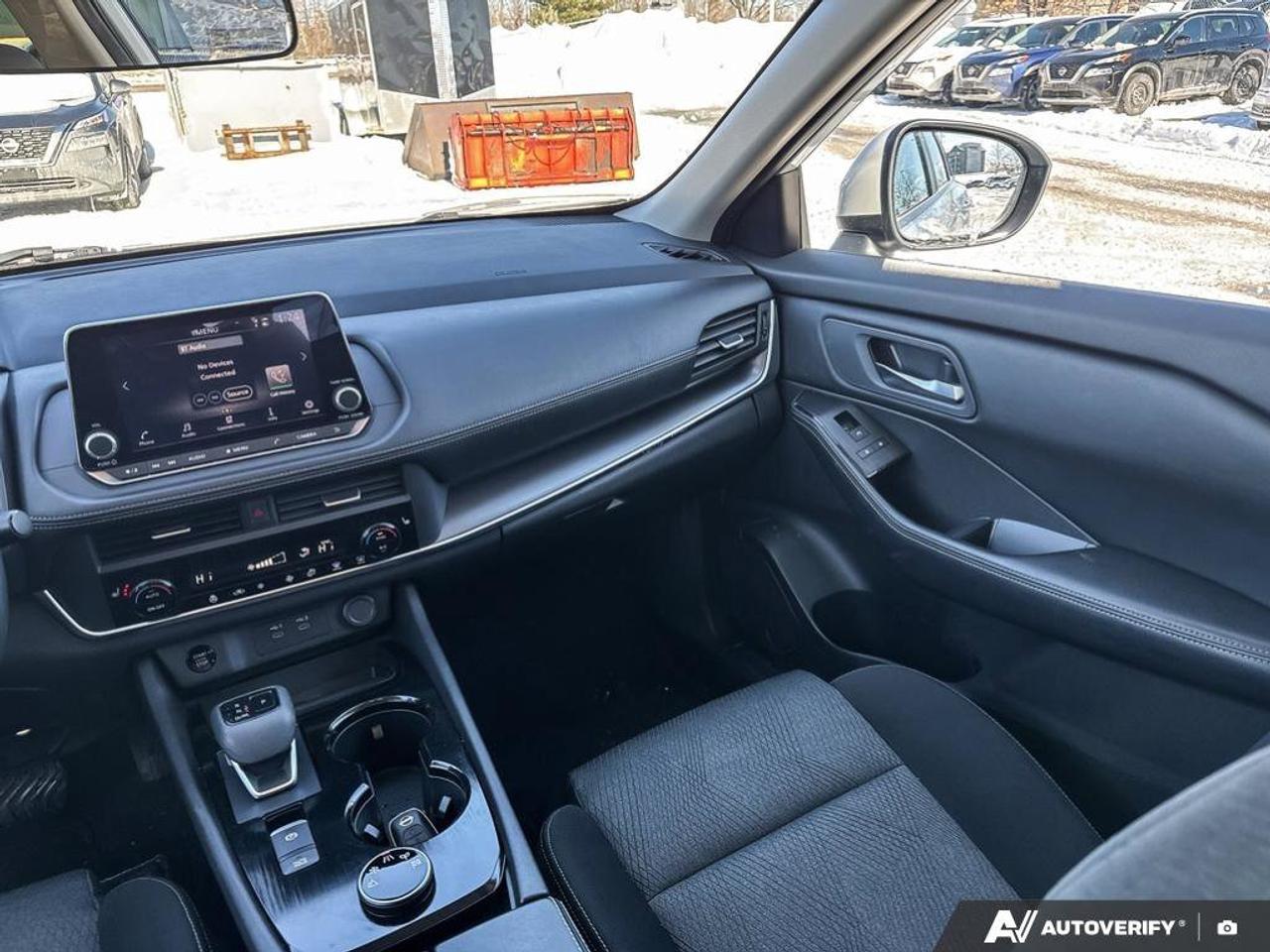 2024 Nissan Rogue SV Moonroof   Apple CarPlay   Clean Carfax   Heate Photo