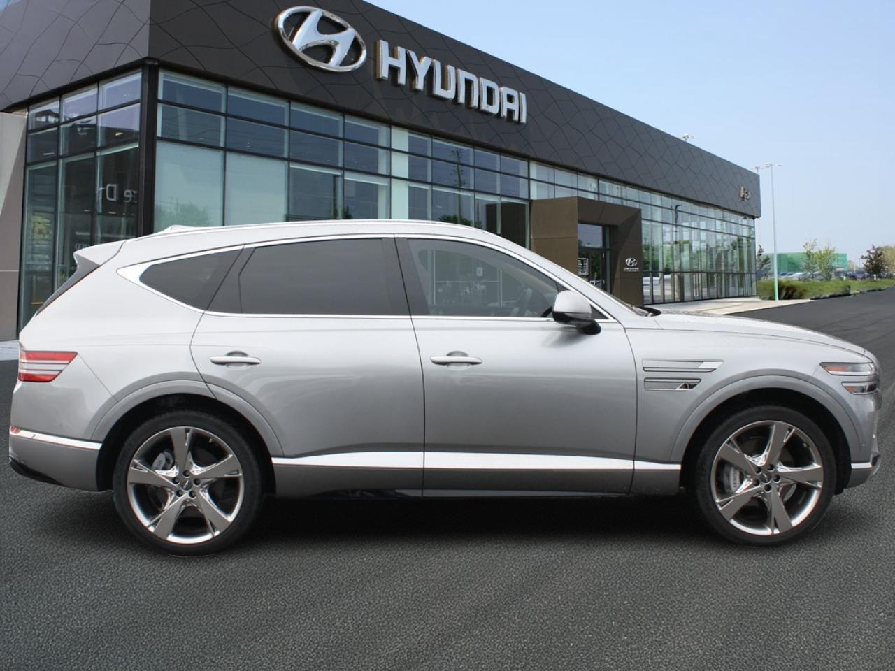 2024 Genesis GV80 Prestige 3.5T AWD / Vent Seats / 21” Alloys / Bose Photo