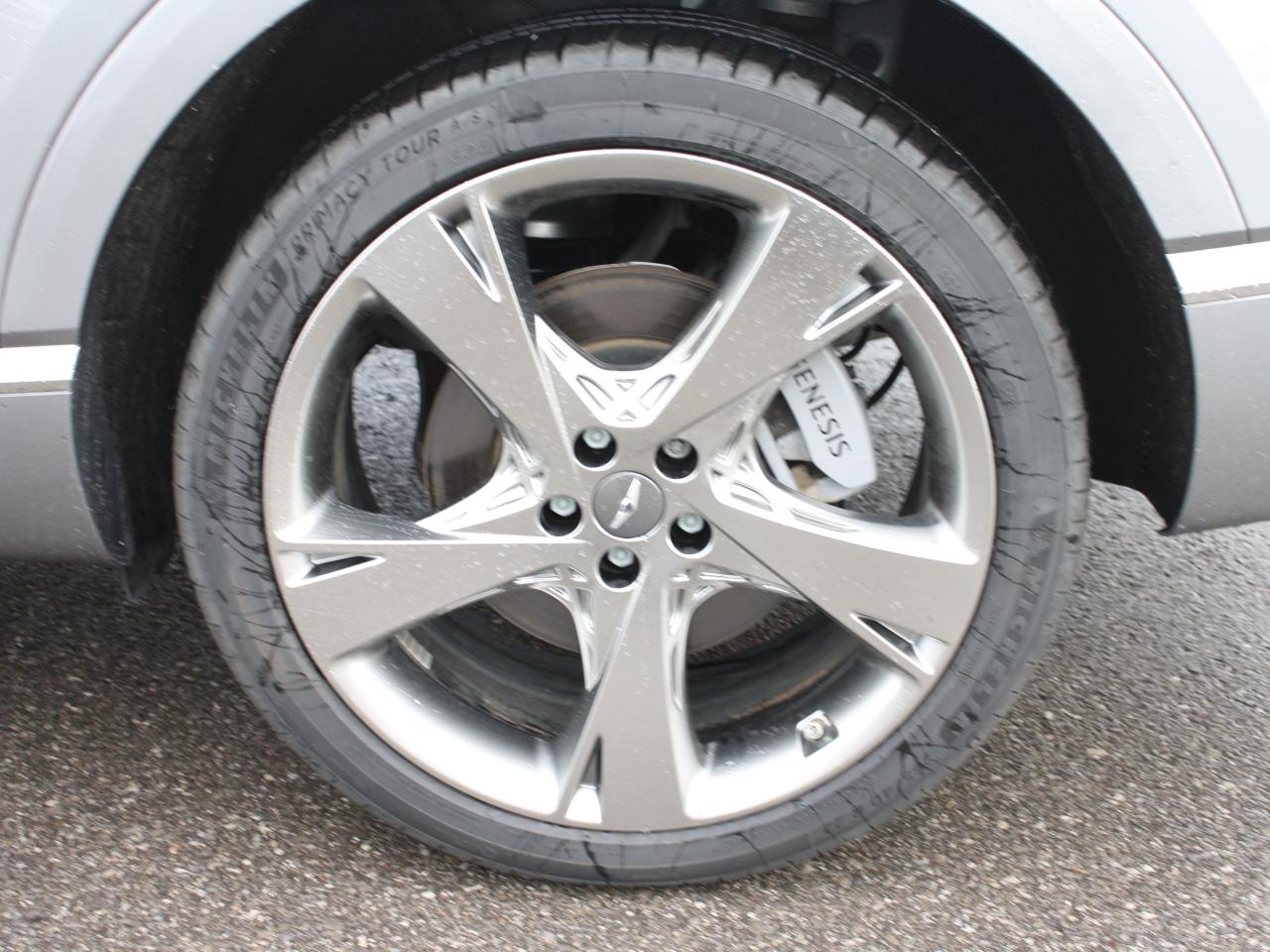 2024 Genesis GV80 Prestige 3.5T AWD / Vent Seats / 21” Alloys / Bose Photo