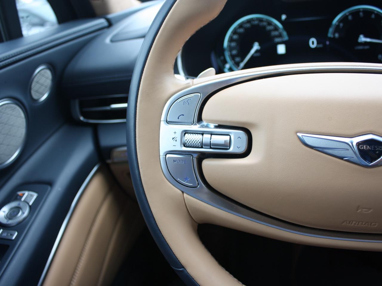 2024 Genesis GV80 Prestige 3.5T AWD / Vent Seats / 21” Alloys / Bose Photo