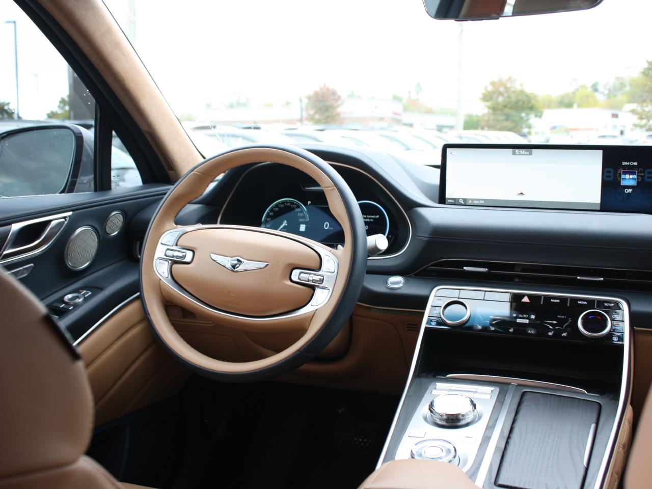 2024 Genesis GV80 Prestige 3.5T AWD / Vent Seats / 21” Alloys / Bose Photo