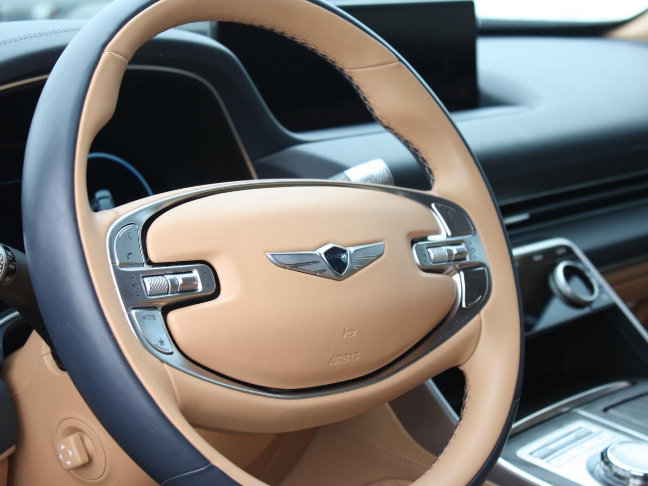 2024 Genesis GV80 Prestige 3.5T AWD / Vent Seats / 21” Alloys / Bose Photo