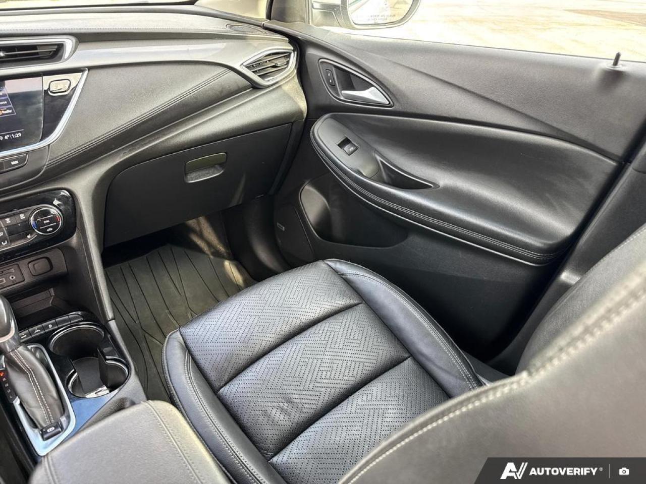 2020 Buick Encore GX Essence BACKUP CAM   BLUETOOTH   HTD SEATS   KEYLE Photo