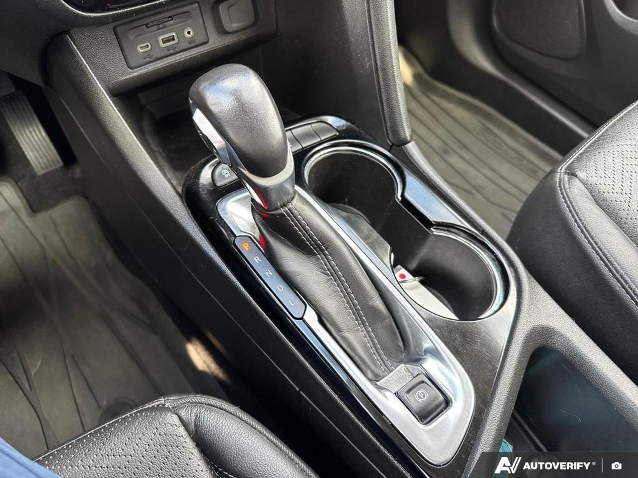 2020 Buick Encore GX Essence BACKUP CAM   BLUETOOTH   HTD SEATS   KEYLE Photo