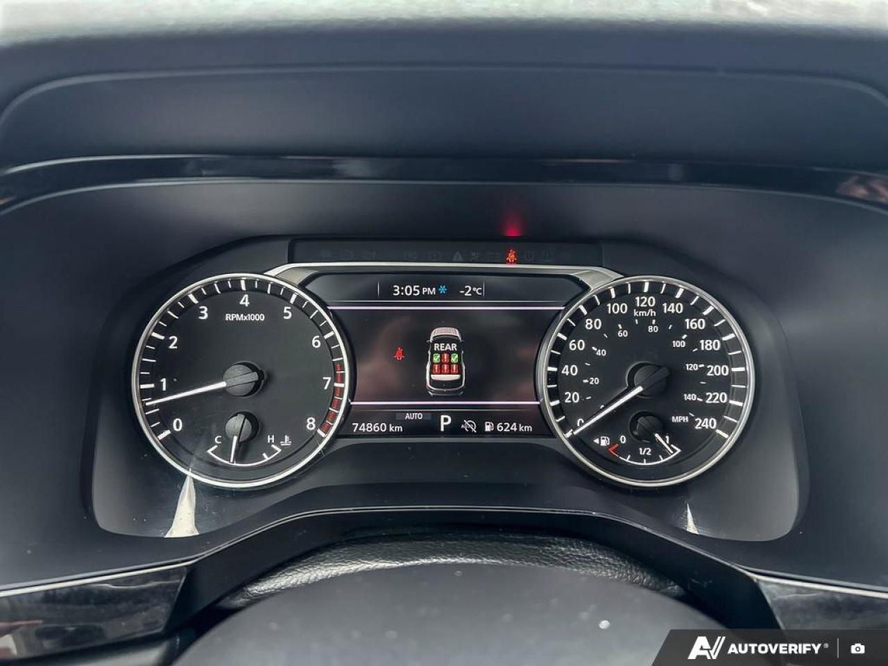 2024 Nissan Pathfinder SV Photo