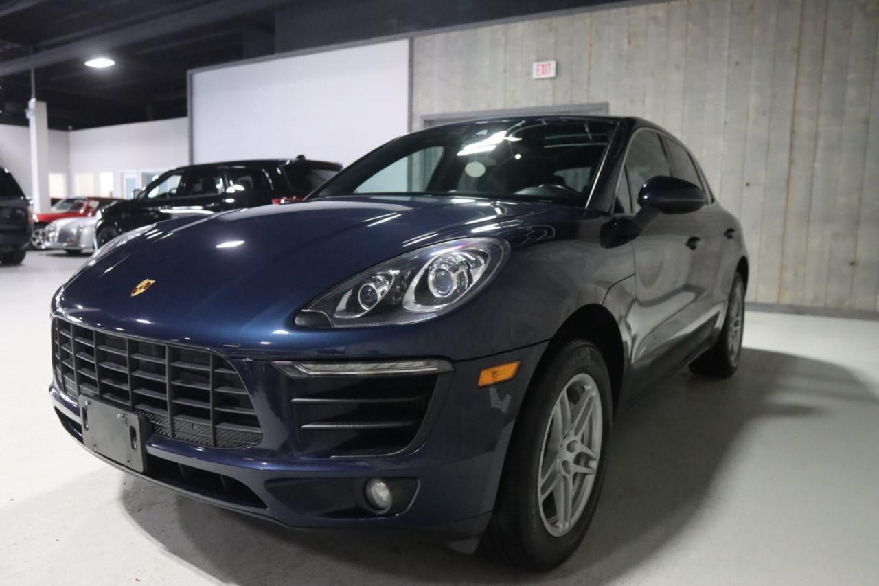2017 Porsche Macan S AWD  FULL SERVICE EXCELLENT CONDITION Photo
