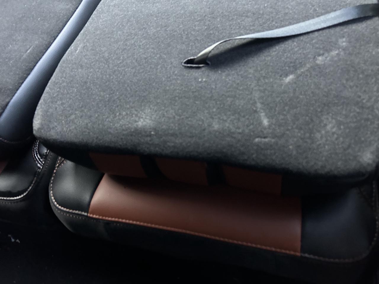 2019 Ford Explorer XLT 4WD Photo