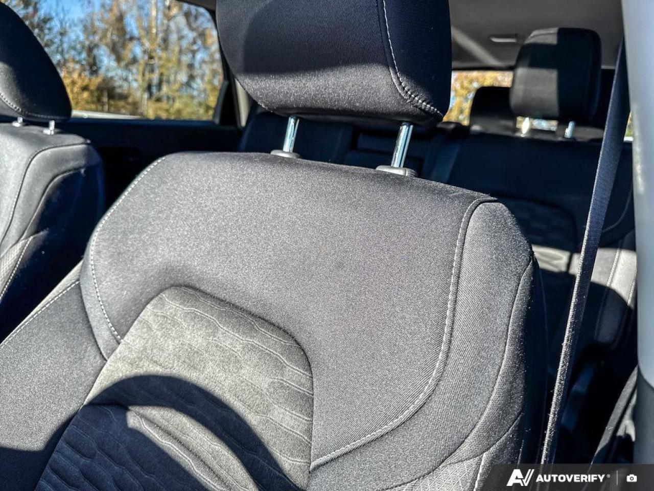 2024 Nissan Pathfinder SV Photo