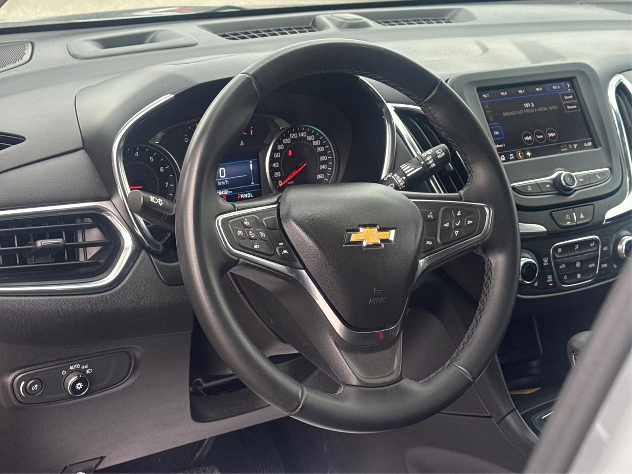 2024 Chevrolet Equinox AWD LEATHER HEATED SEATS WE FINANCE ALL CREDIT! Photo