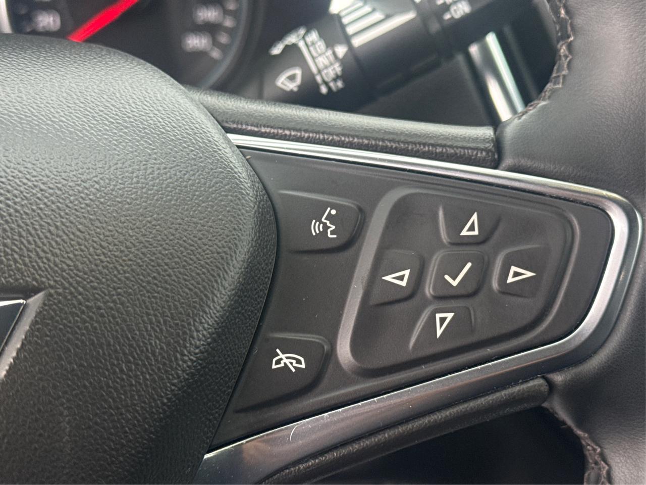 2024 Chevrolet Equinox AWD LEATHER HEATED SEATS WE FINANCE ALL CREDIT! Photo