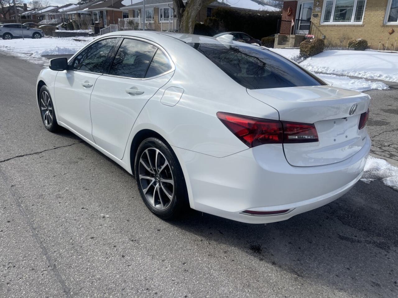 2017 Acura TLX 4dr Sdn SH-AWD V6 Photo