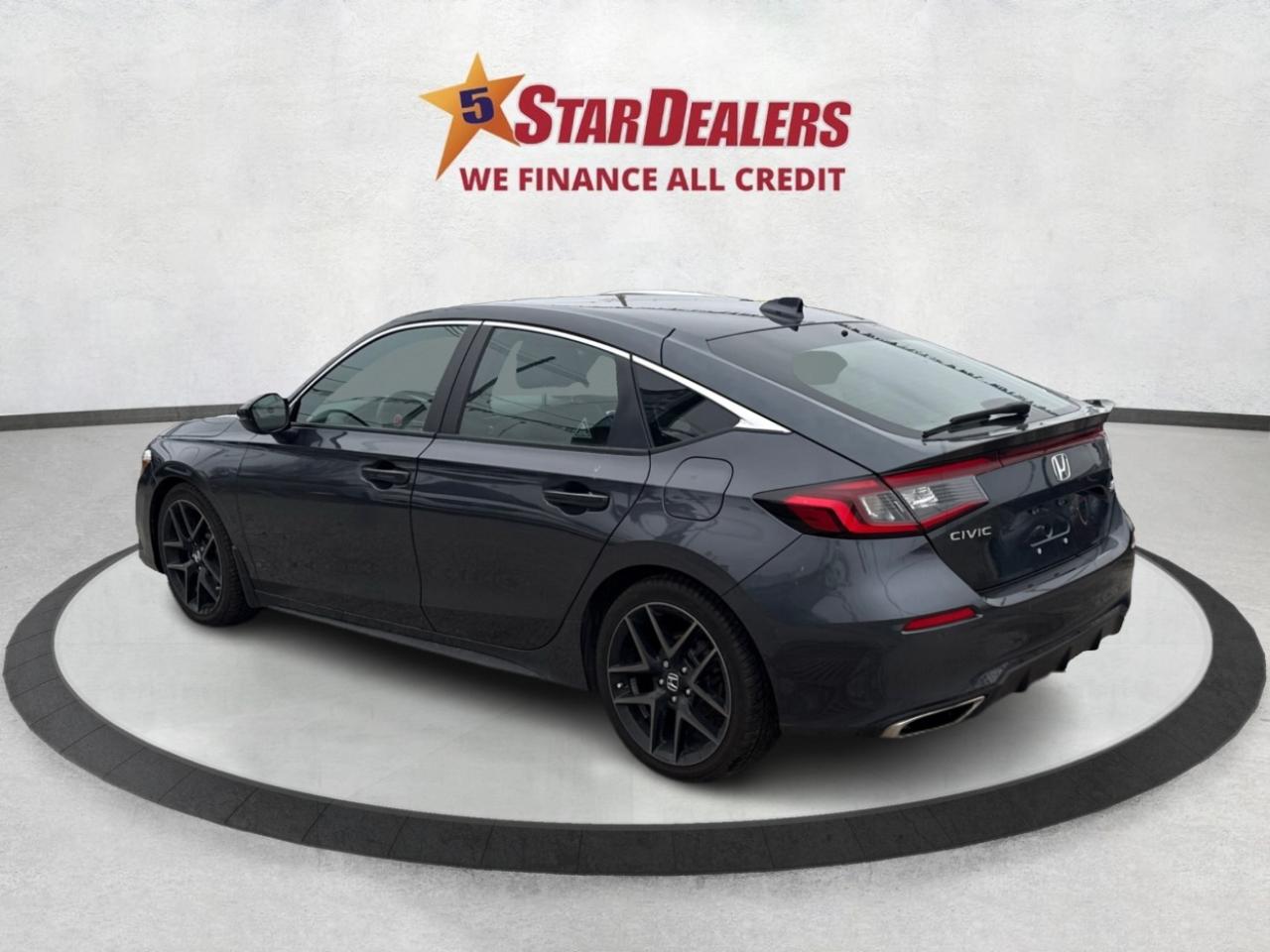 2024 Honda Civic Hatchback NAV LEATHER SUNROOF LOADED! WE FINANCE ALL CREDIT Photo