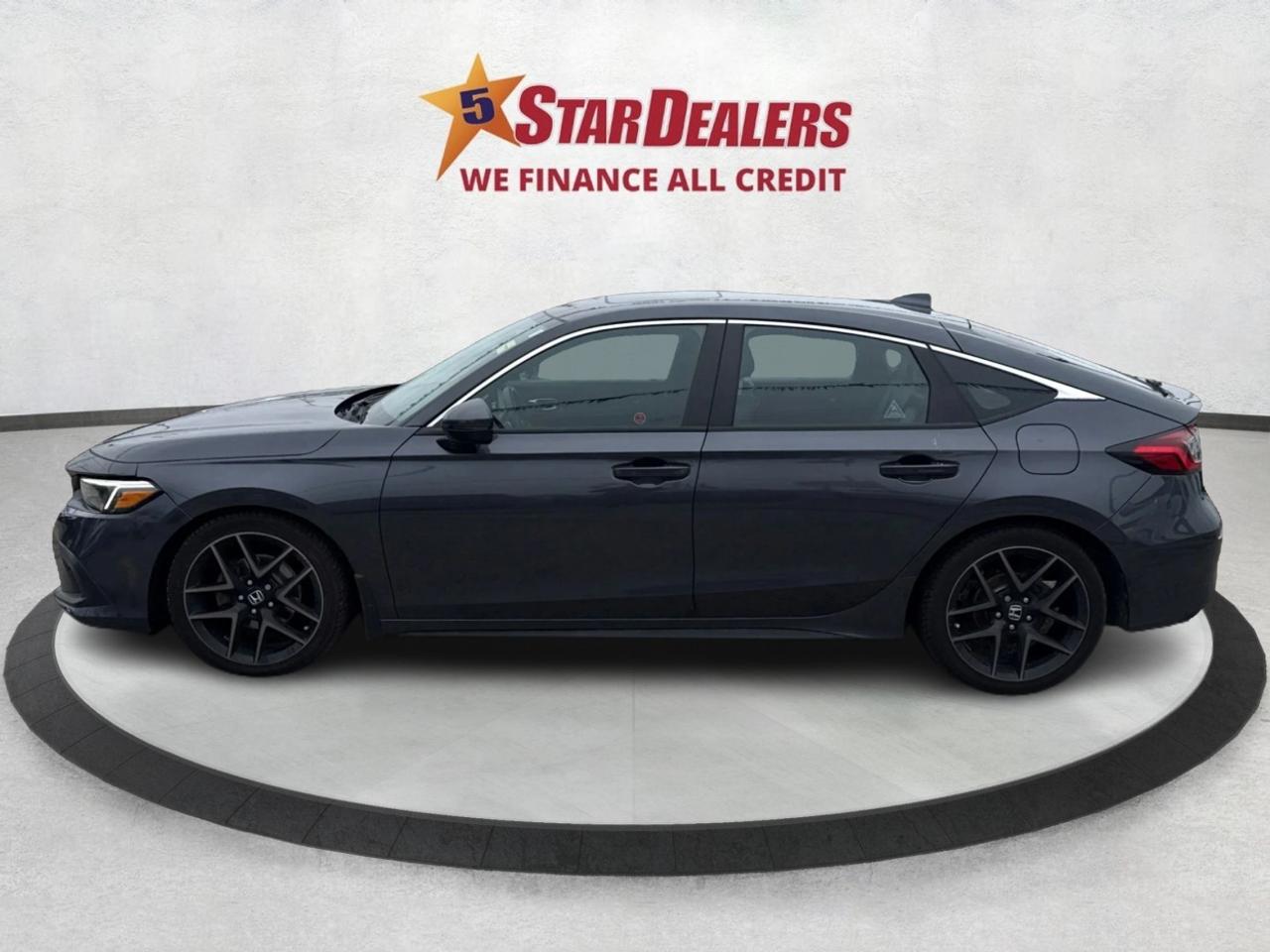 2024 Honda Civic Hatchback NAV LEATHER SUNROOF LOADED! WE FINANCE ALL CREDIT Photo3