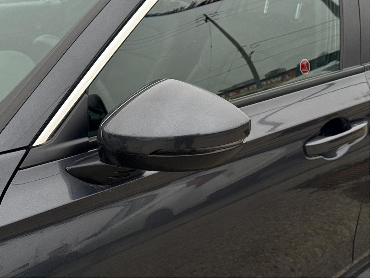 2024 Honda Civic Hatchback NAV LEATHER SUNROOF LOADED! WE FINANCE ALL CREDIT Photo