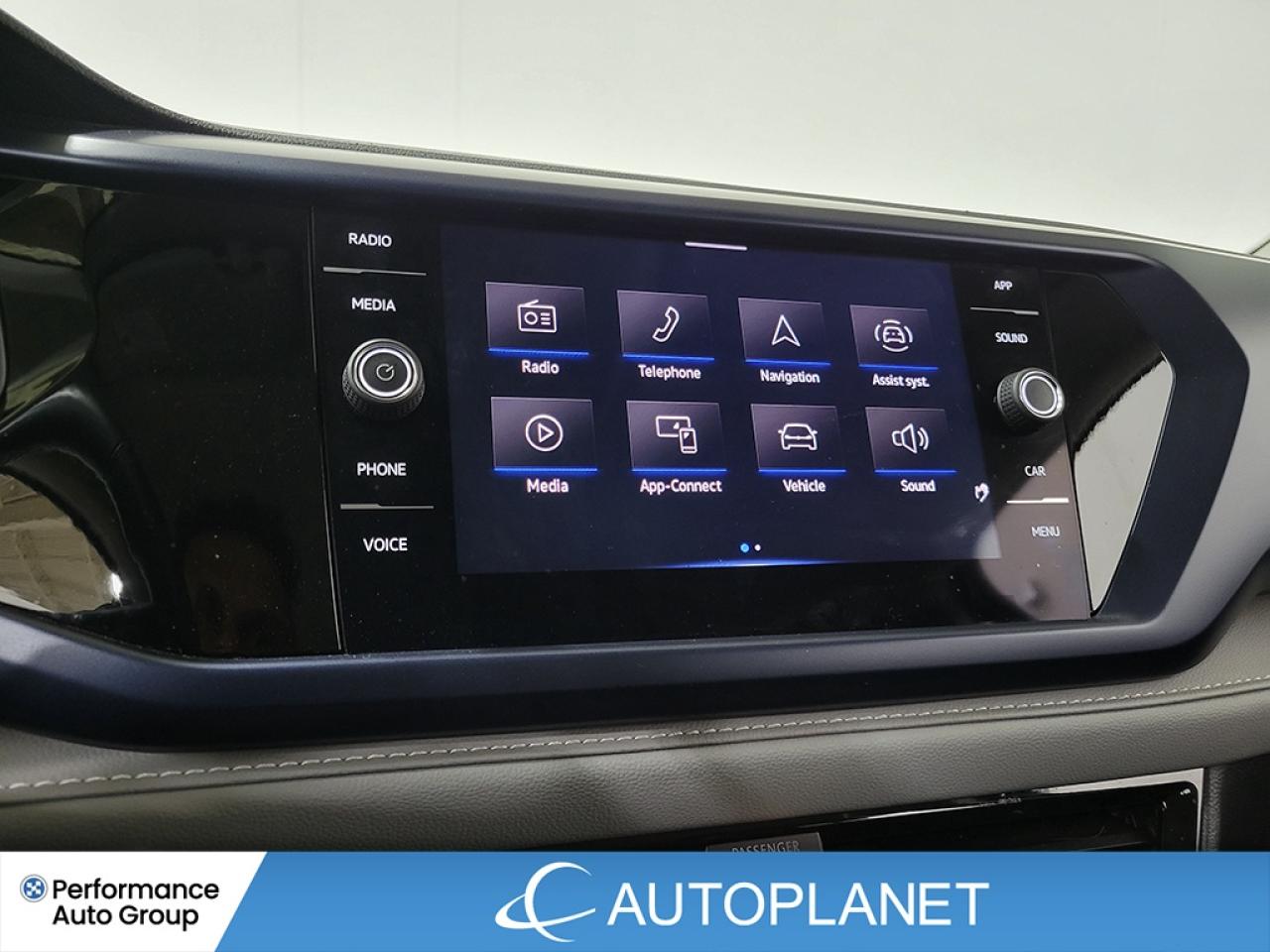 2024 Volkswagen Taos Comfortline - FINANCE @$80 WK OR LEASE @$97/WK Photo