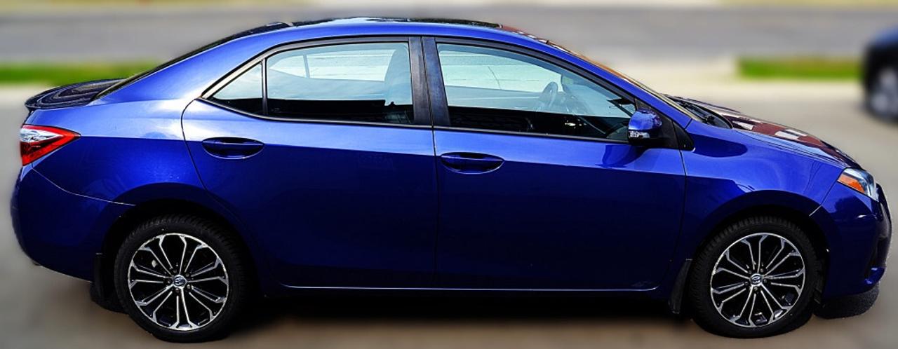 2015 Toyota Corolla S Photo