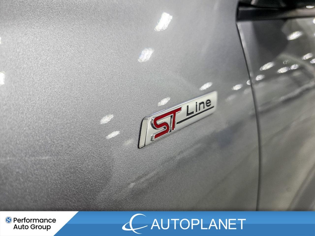 2024 Ford Escape ST-Line AWD - FINANCE @$93/WK OR LEASE @$120/WK Photo