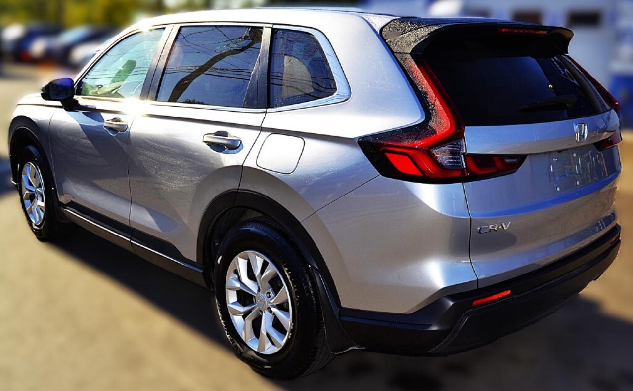 2024 Honda CR-V LX-B 2WD Photo2