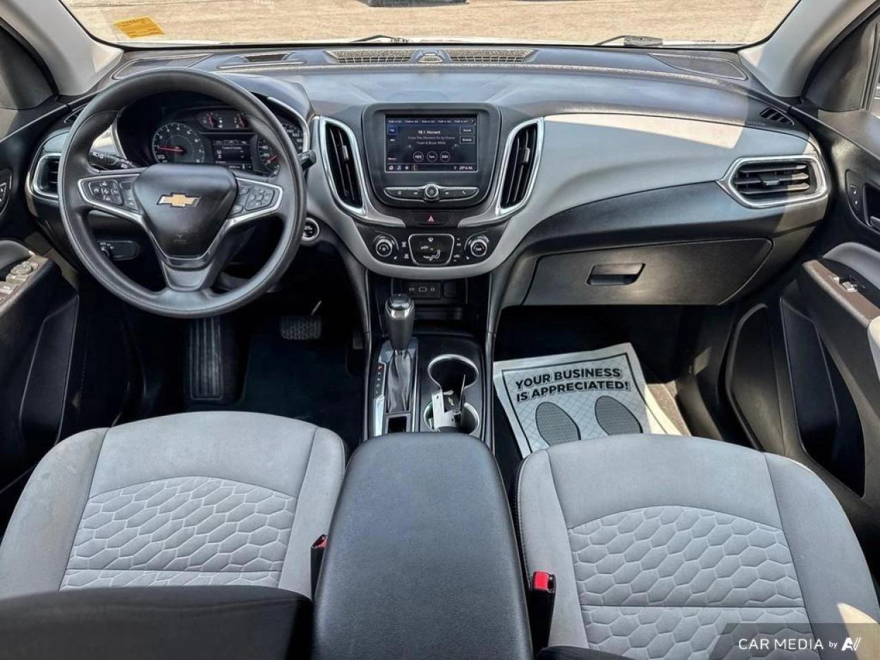 2023 Chevrolet Equinox LS BACKUP CAM   BLUETOOTH   HTD SEATS   KEYLESS EN Photo