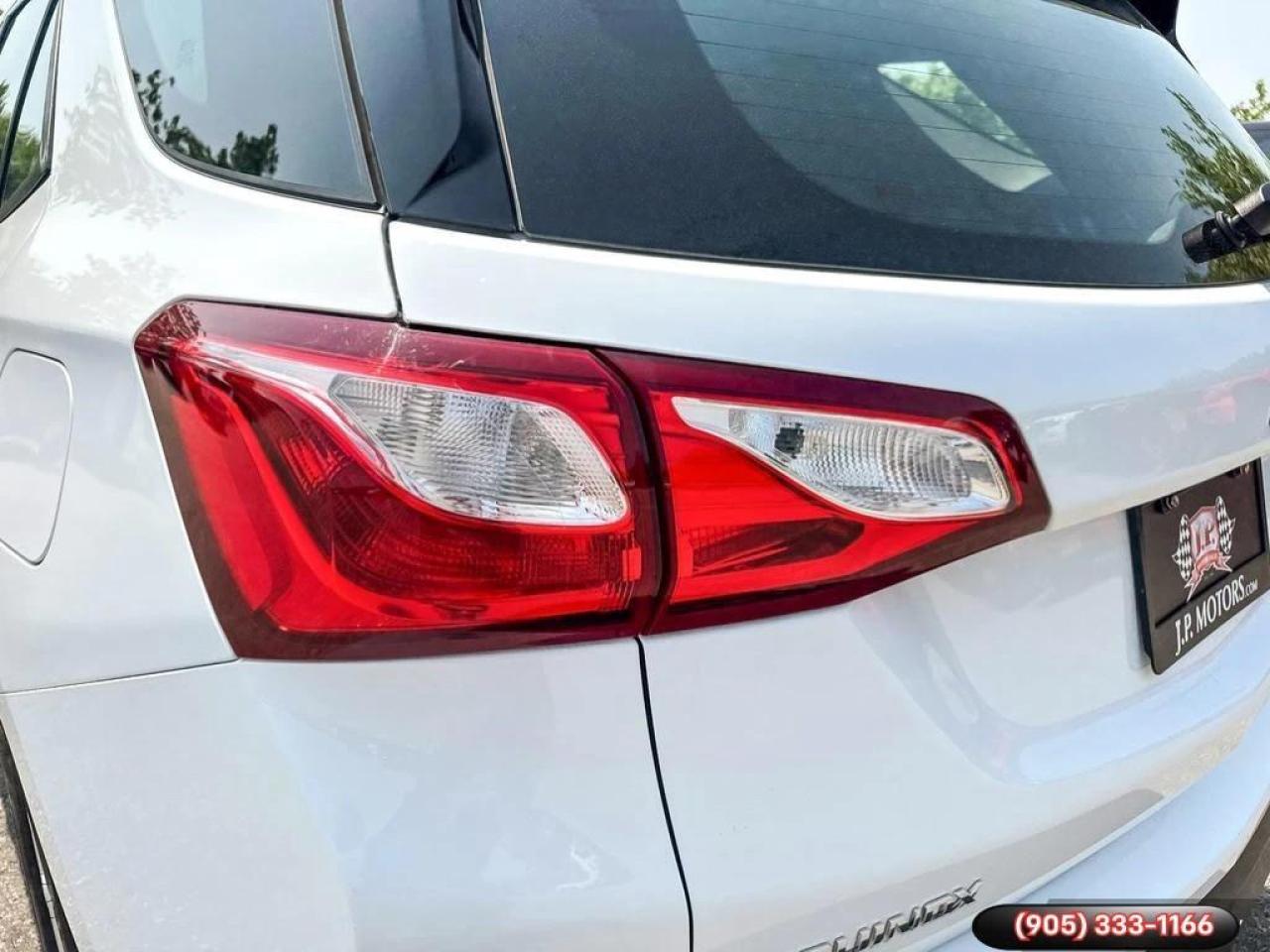 2023 Chevrolet Equinox LS BACKUP CAM   BLUETOOTH   HTD SEATS   KEYLESS EN Photo