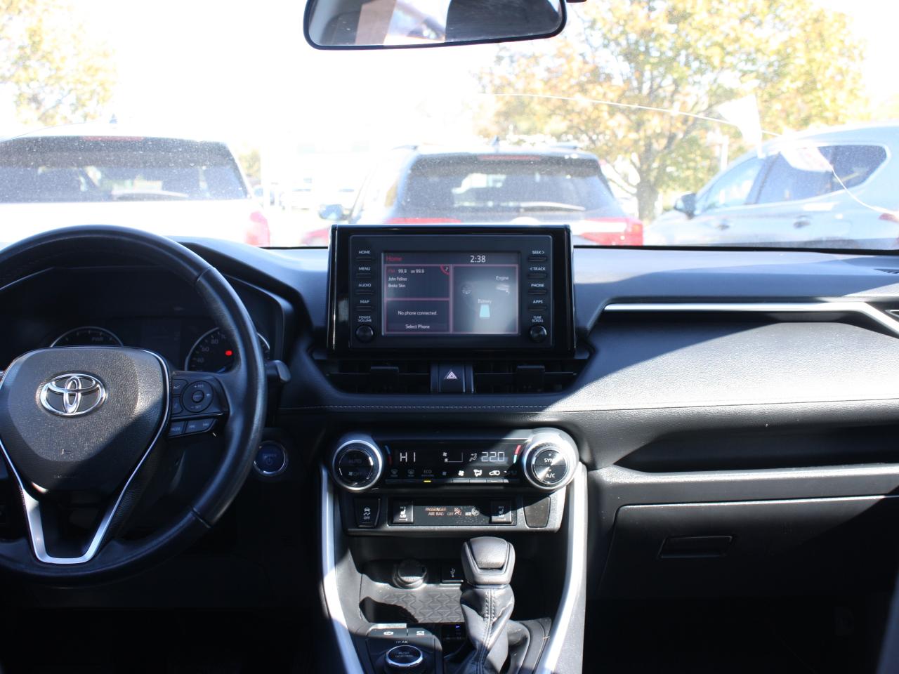 2020 Toyota RAV4 Hybrid Hybrid XLE AWD / Heated Seats / Sunroof / Navigati Photo